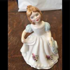 Royal Doulton Princess of the Month - “October”